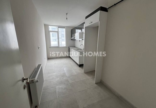 İstanbul Çekmeköy'de Şehir Manzaralı Daireler 9