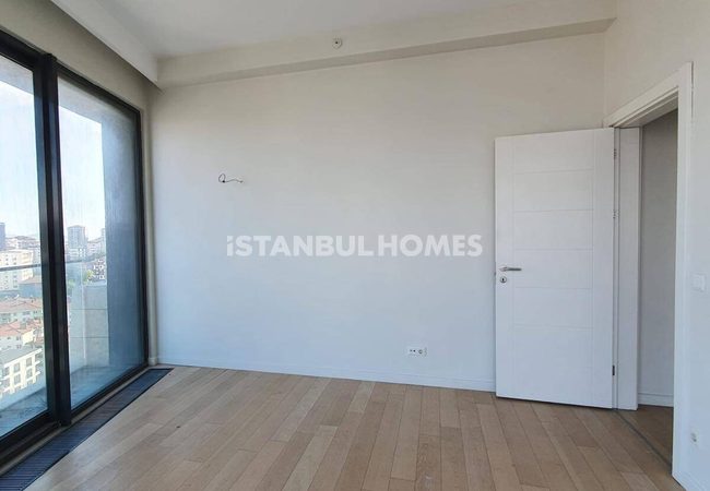 Wohnung In Einer Anlage Mit Pool In Maltepe 13