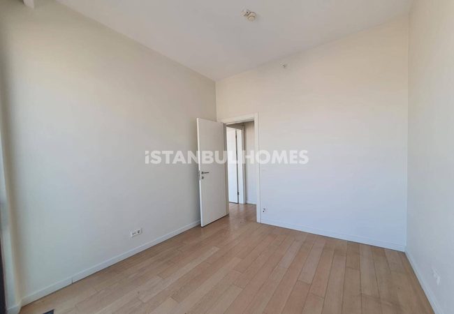 Wohnung In Einer Anlage Mit Pool In Maltepe 14
