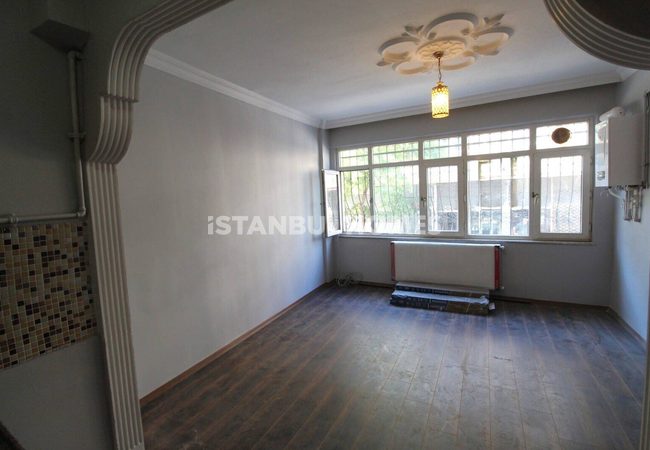 1-schlafzimmer-immobilien 1 Km Zum Meer In Fatih Silivrikapı 5