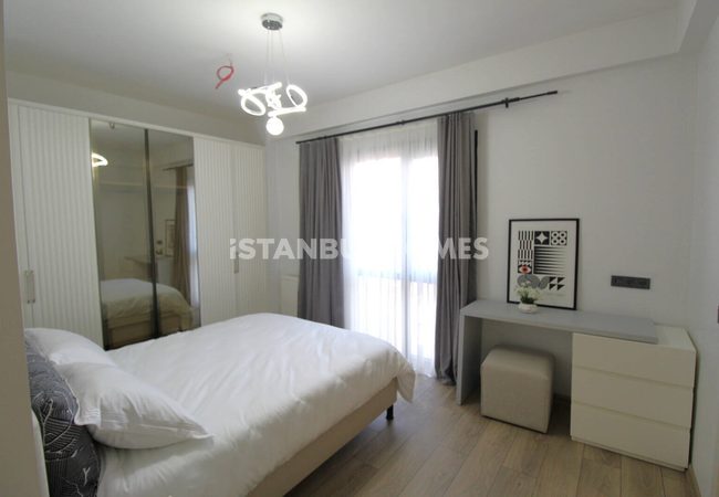 İstanbul Gaziosmanpaşa'da Modern Site İçinde Daireler 12