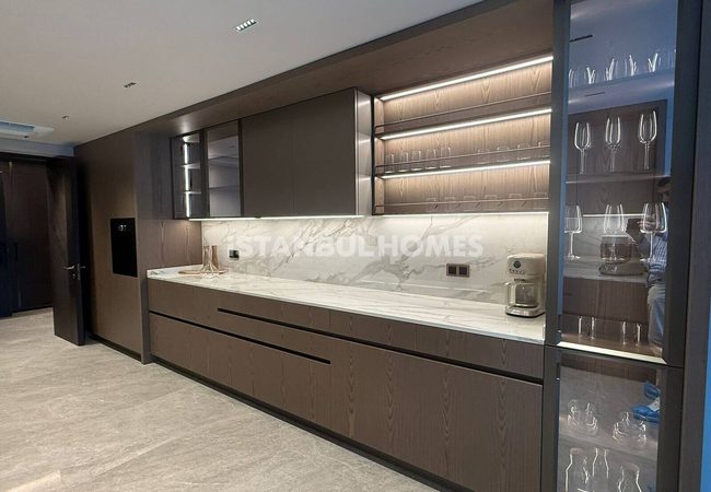 Elegante Wohnungen In Einer Anlage Mit Hallenbad In İstanbul 11