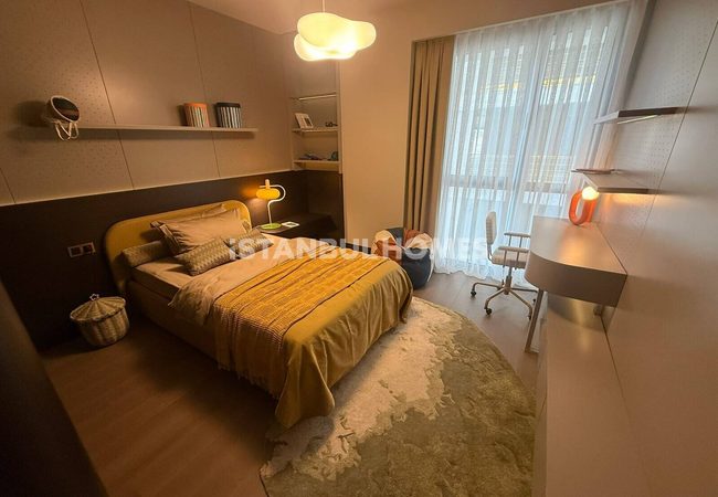 Elegante Wohnungen In Einer Anlage Mit Hallenbad In İstanbul 16