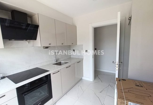 伊斯坦布尔 Zeytinburnu 区带健身房和停车场的公寓 7