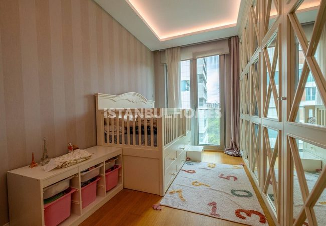 Appartement Avec Vue Sur La Forêt À Sarıyer, Près Du Centre Commercial 13