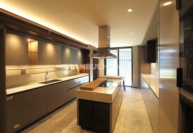 Elegant Apartments in a Richly-featued Complex in Bakirkoy 13