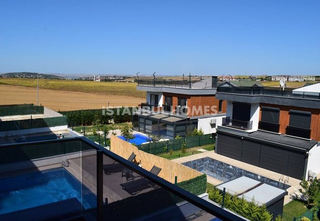 Villa 4 Chambres Avec Piscine Privée À Büyükçekmece, Istanbul 25