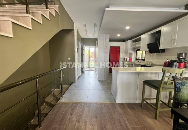 Villa 4 Chambres Avec Piscine Privée À Büyükçekmece, Istanbul 13