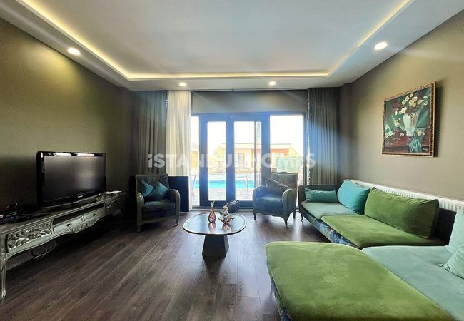 Villa 4 Chambres Avec Piscine Privée À Büyükçekmece, Istanbul 8