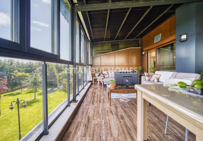 İstanbul Büyükçekmece'de Marina Yakınında Havuzlu Geniş Villa 29