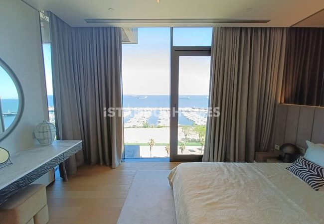 Stylish Middle Floor Apartments and Penthouses in Bakirkoy 21