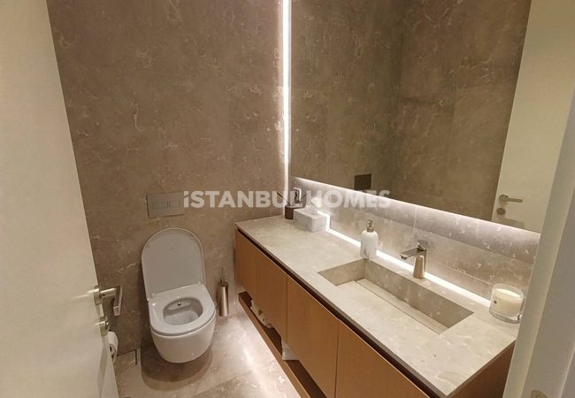 Stylish Middle Floor Apartments and Penthouses in Bakirkoy 23