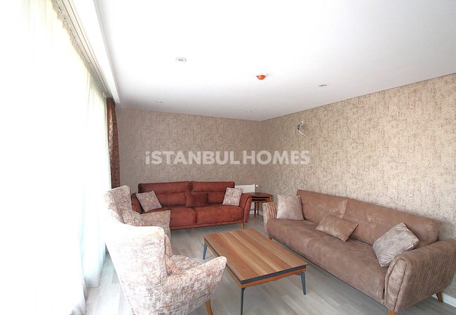 High-end Middle Floor Apartment in Eyüpsultan Istanbul 36