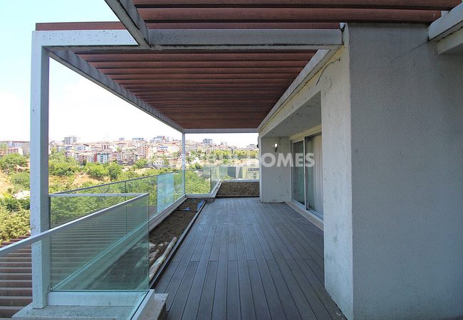High-end Middle Floor Apartment in Eyüpsultan Istanbul 52