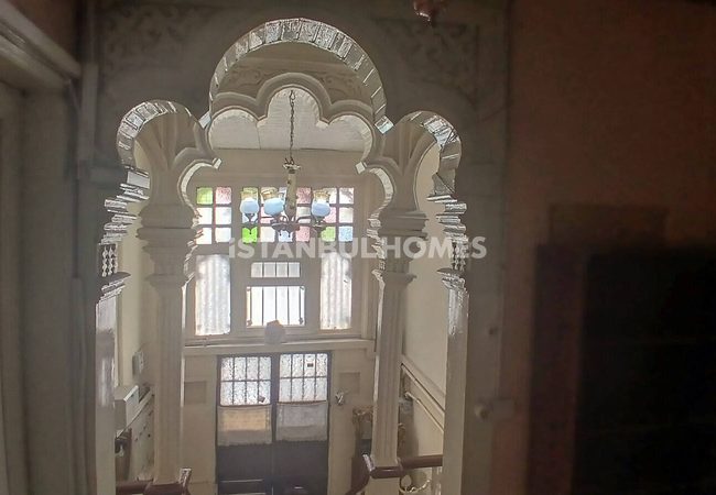 Потрясающий дом с развитой инфраструктурой в Стамбуле 43