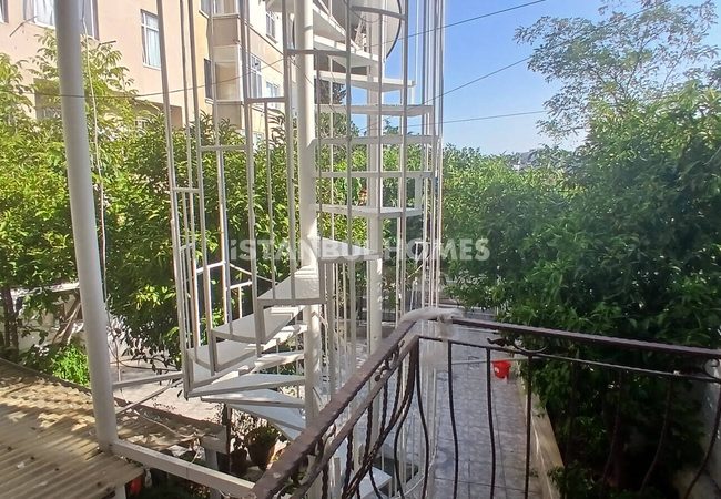 Потрясающий дом с развитой инфраструктурой в Стамбуле 46