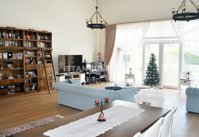 Maisons Plain-pied À Istanbul Entourées Par La Nature 22
