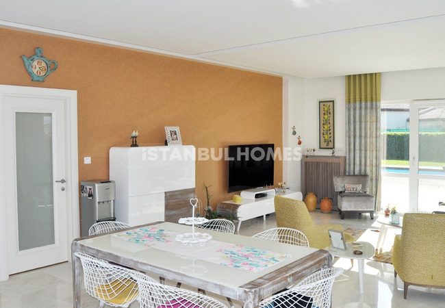 Maisons Plain-pied À Istanbul Entourées Par La Nature 32