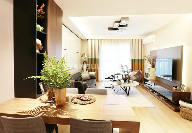 Real Estate in a Complex with Rich Facilities in Kucukcekmece 25