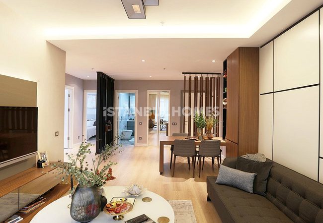 Real Estate in a Complex with Rich Facilities in Kucukcekmece 33