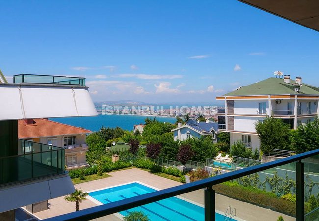 Spacious Sea View Real Estate in Buyukcekmece, Istanbul 24