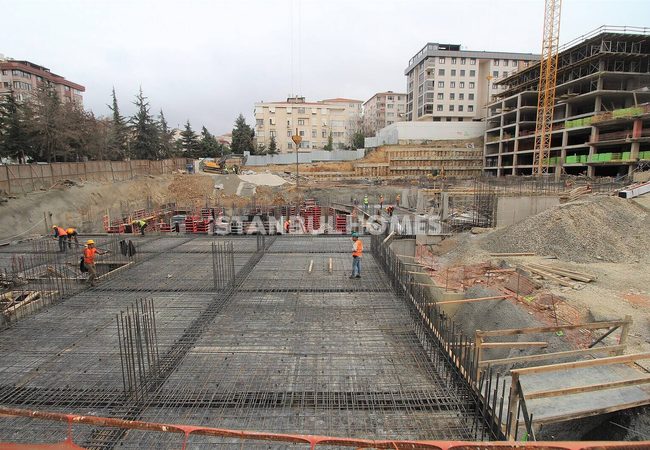 Real Estate with Bosphorus Views in a Secure Complex in Uskudar 27
