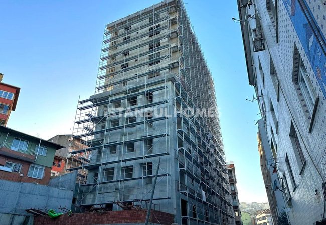 Modern Apartments Close to the Metro in Eyupsultan 5