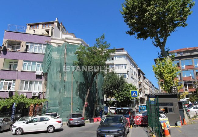 Immeuble Entier Avec Magasin Et Appartements À Fatih 16