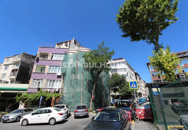 Immeuble Entier Avec Magasin Et Appartements À Fatih 17