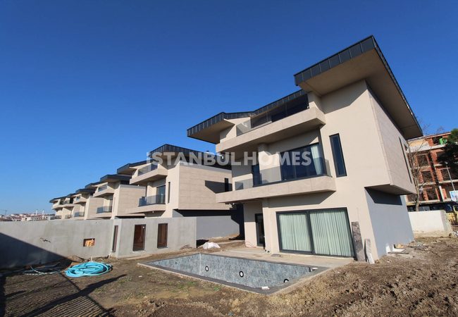 Spacieuses Maisons Triplex Près De La Mer À Istanbul Beylikduzu 42