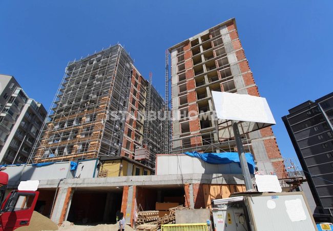 Esenyurt'ta Metrobüse Yakın Gelişmiş Sitede Daireler 25