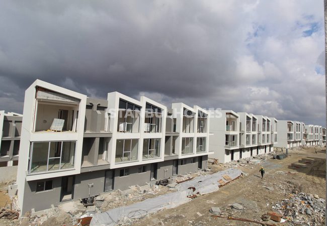 Maisons Triplex De 4 Chambres À Istanbul Basaksehir 31