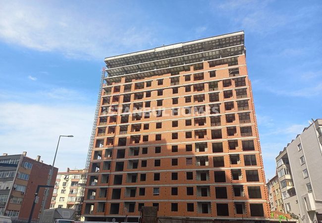 Flats Near Transporation Options in Kucukcekmece 11