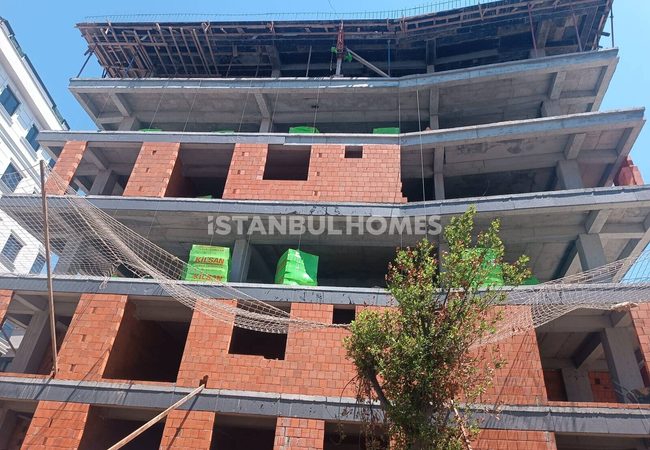 Spacious Design Apartments Near Amenities in Besiktas 13