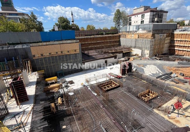 Wohnungen Mit Meerblick Und Privatpool In Ataşehir 25