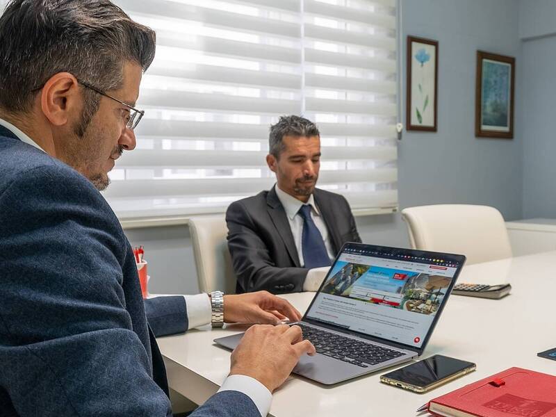 لارا آنتالیا