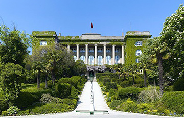 What are some of the best schools in İstanbul for expat families?
